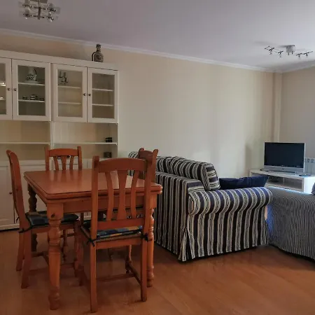 Duplex En Urbanizacion Privada Ampuero, Wifi, Garaje 아파트