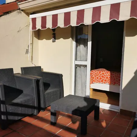 아파트 Duplex En Urbanizacion Privada Ampuero, Wifi, Garaje