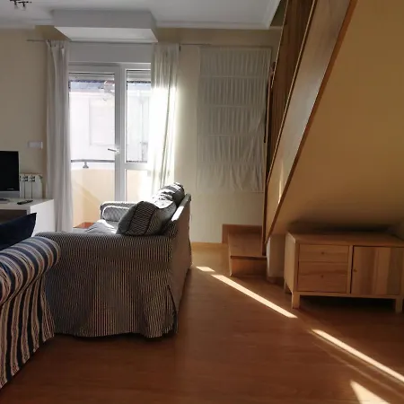 Duplex En Urbanizacion Privada Ampuero, Wifi, Garaje 아파트 *