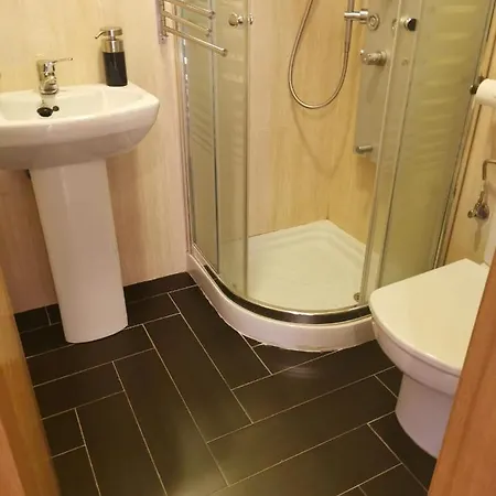 Duplex En Urbanizacion Privada Ampuero, Wifi, Garaje 아파트 *